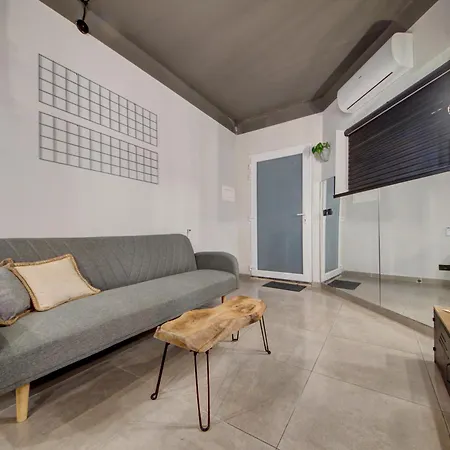 New Maisonette In The Centre Of Daire Naxxar