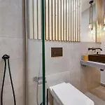 New Maisonette In The Centre Of