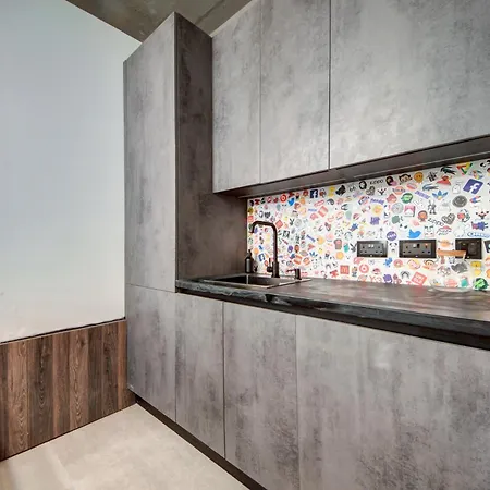 New Maisonette In The Centre Of *