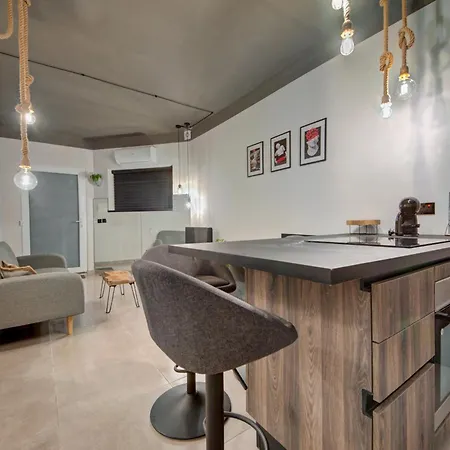 New Maisonette In The Centre Of * Naxxar