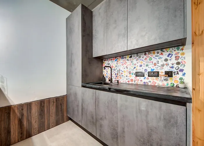 New Maisonette In The Centre Of *