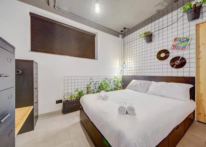 Apartament New Maisonette In The Centre Of